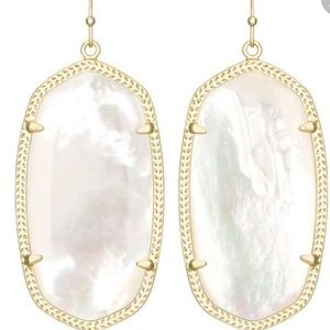Kendra Scott white pearl Danielle earrings